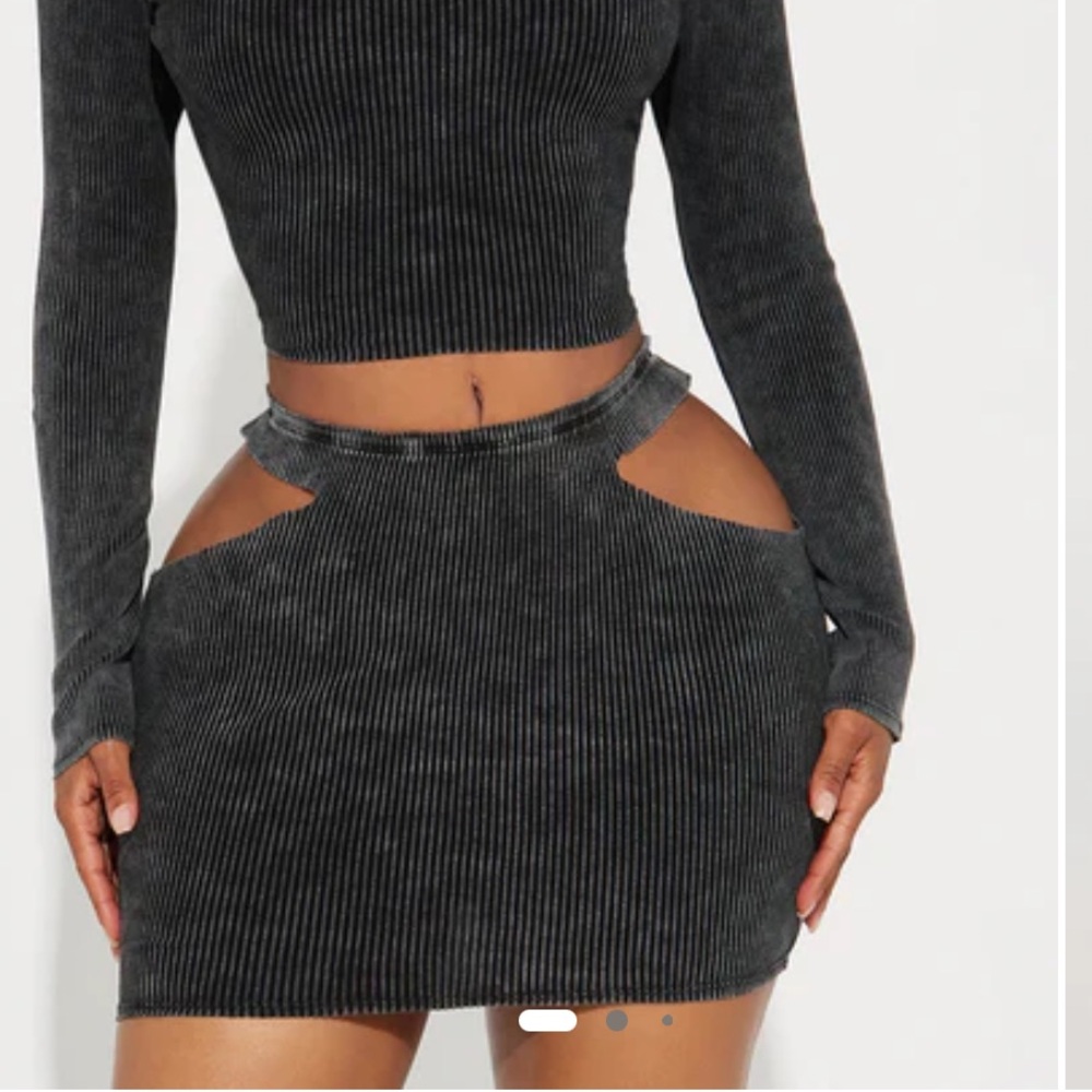 Fashion Nova Black Ribbed Skirt